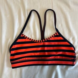 XS Lululemon striped sports bra
